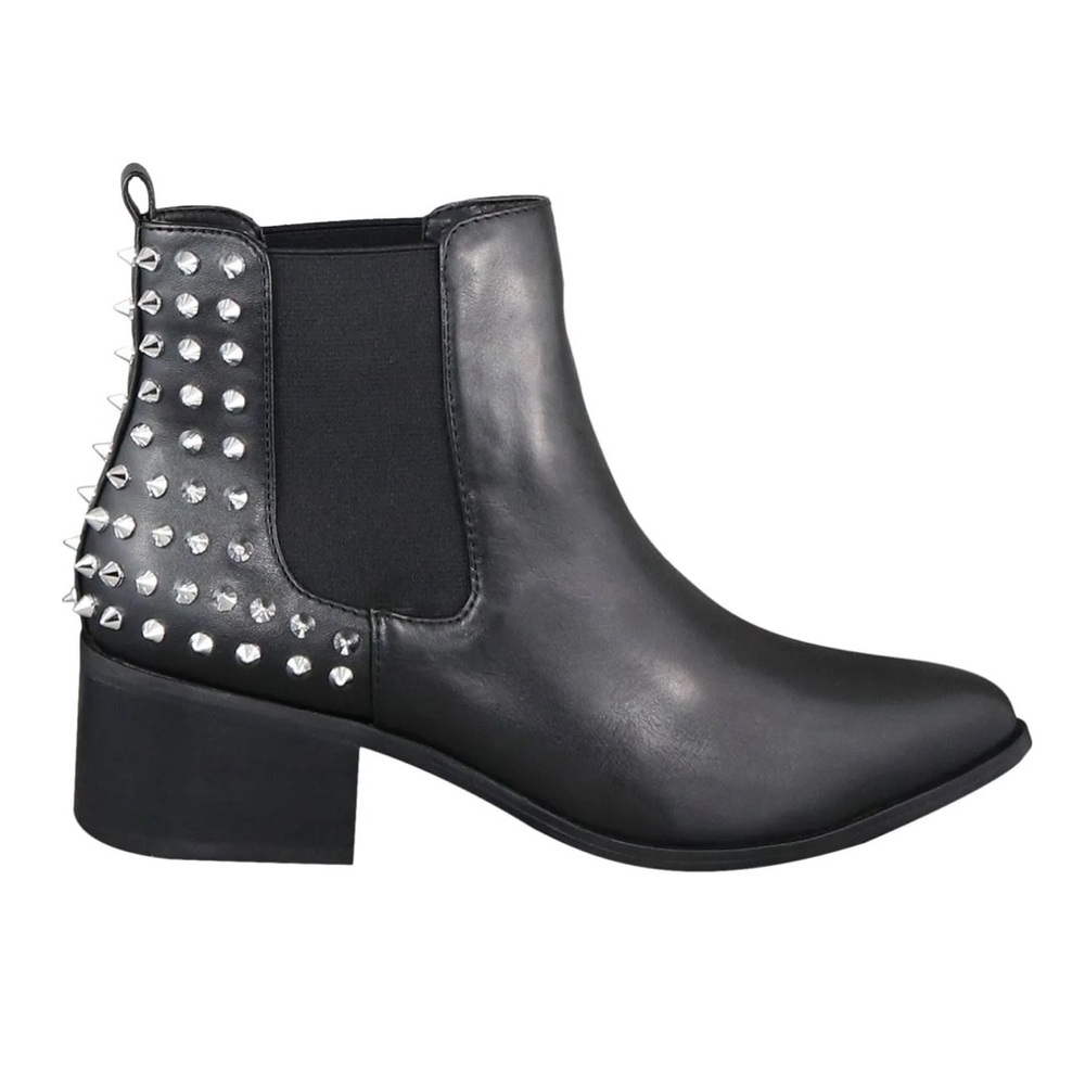 Steve Madden Ashley boots size 9.5